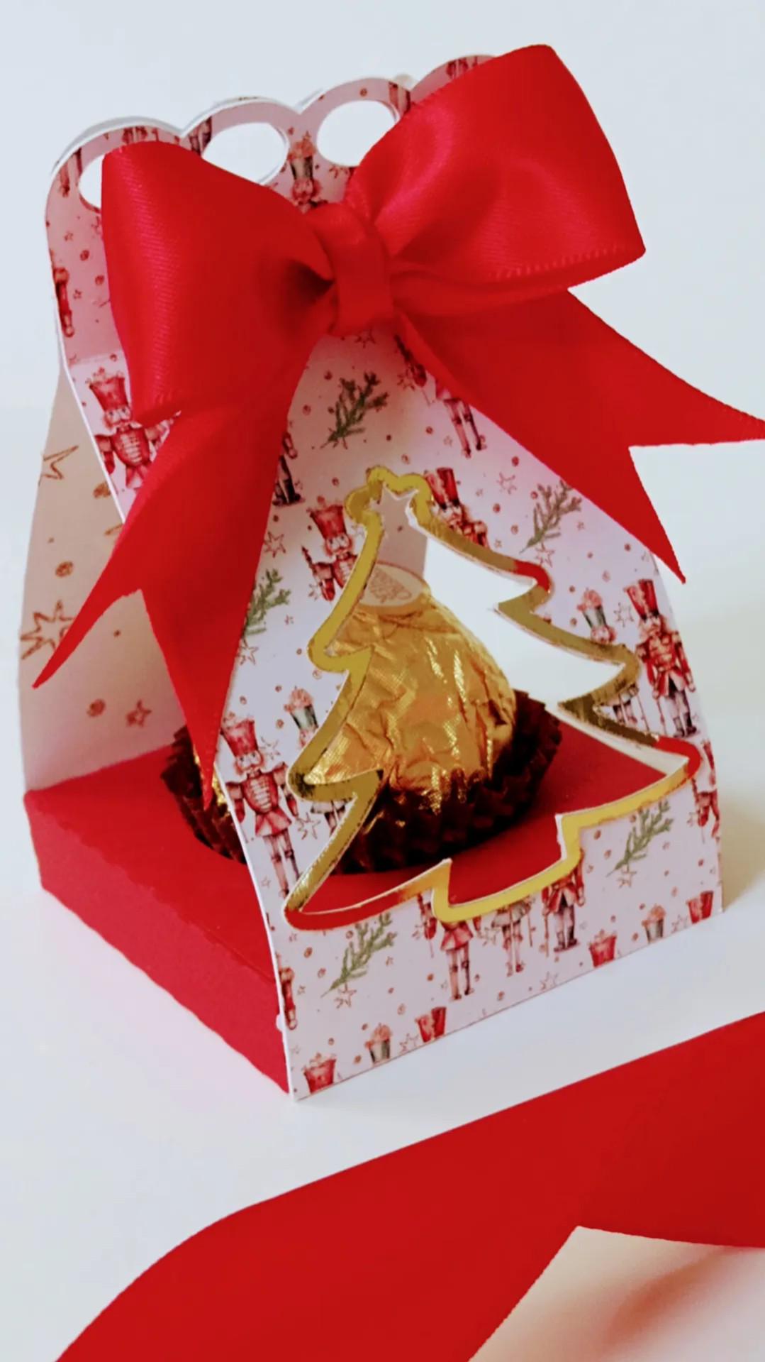 FR Christmas Tree Box Template Ferrero Chocolate Christmas Tree Holder fr-christmas-tree-box-template-ferrero-chocolate-christmas-tree-holder