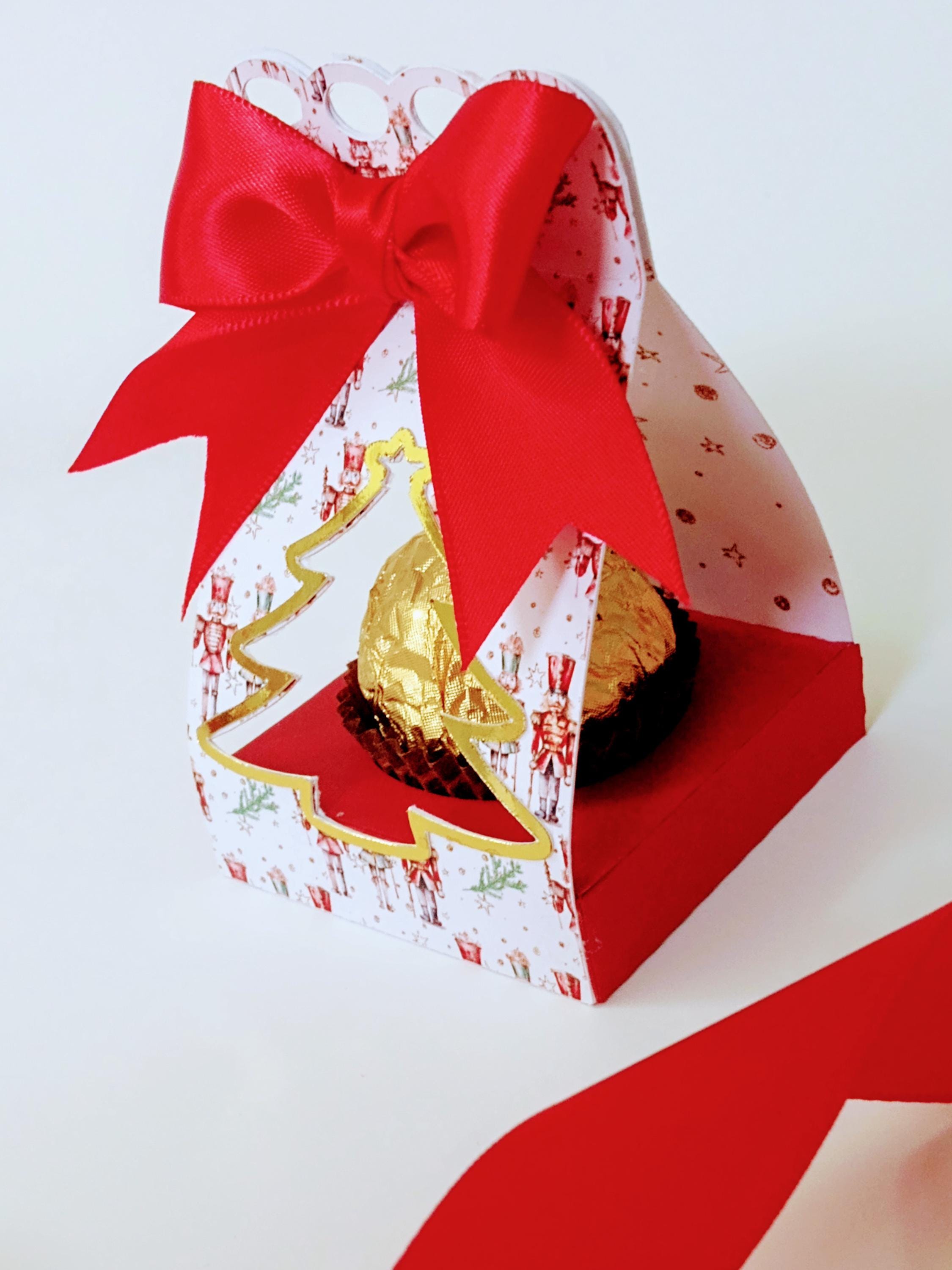 FR Christmas Tree Box Template Ferrero Chocolate Christmas Tree Holder fr-christmas-tree-box-template-ferrero-chocolate-christmas-tree-holder