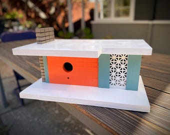 Midcentury Modern Birdhouse: Palm Springs Inspired Yard Art