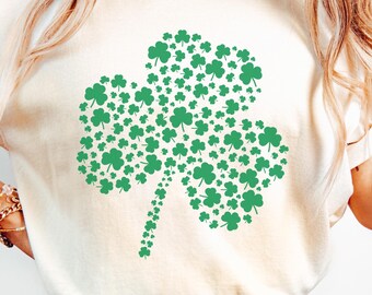 Shamrock Shirt: Women's St Patrick Day Shirt, Shamrock Shirt, Happy St Patricks Day, St Patrick Sweatshirt, Shenanigans Shirt, Gift for her