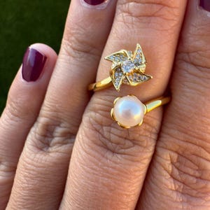 Windmill Fidget Ring with Saltwater Akoya Pearl – 18K Gold or Silver Plated S925