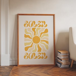 Poster Soleil – Stampa murale retrò con sole in giallo e crema, stampa estiva per arredare la casa in stile costiero o boho.