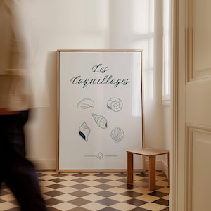 Póster Les Coquillages: Ilustración de conchas costeras francesas, arte mural minimalista de naturaleza
