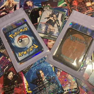 Mystery Booster der von Fans gemachten K-Pop-Sammelkarten