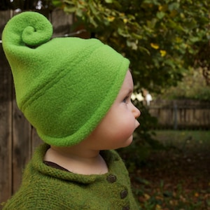 Fleece hat with curl for baby or adult