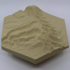 Steens Mountain – Carte topographique en relief 3D | Art de la nature sauvage de l'Oregon | Décoration murale nature | Cadeau aventure en plein air