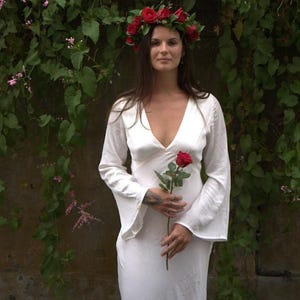 Natural White Silk Wedding Dress – Bias Cut Boho Bridal Gown with Mary Magdalene Elegance
