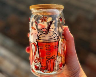 Pumpkin Spice Glass Cup, Fall Drinkware, Autumn Coffee Tumbler, Cozy Seasonal Design, Handcrafted Decorative Cup, Gift for Pumpkin Lovers
