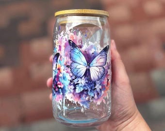 Butterfly Glass Cup, Elegant Floral Drinkware, Handcrafted Nature Design, Aesthetic Tumbler Gift, Unique Decorative Cup