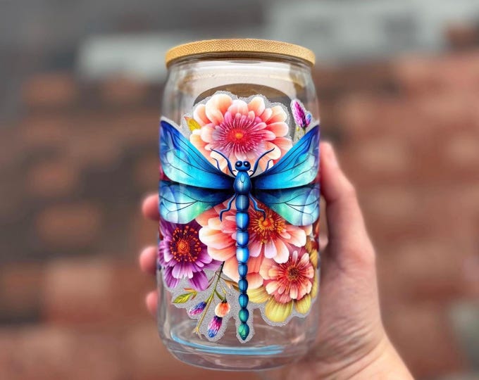 Colorful Animals Glass Cup, Vibrant Wildlife Drinkware, Fun Animal Design, Handcrafted Tumbler, Unique Gift for Animal Lovers, Bright Nature