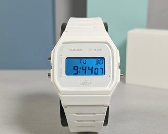 Écran personnalisé « BLEU CLAIR » pour Casio F91w tout blanc