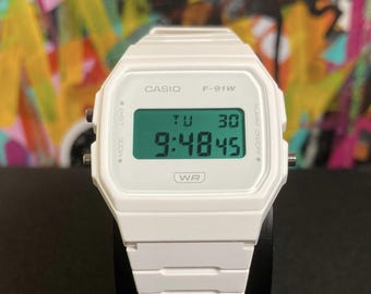 Customized all white Casio F91w "TEAL" screen mod