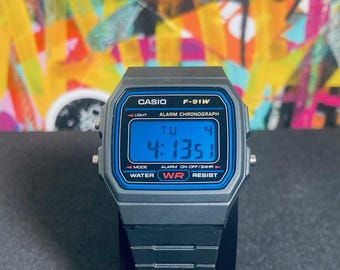 Customized Casio F91w "BLUE" screen mod