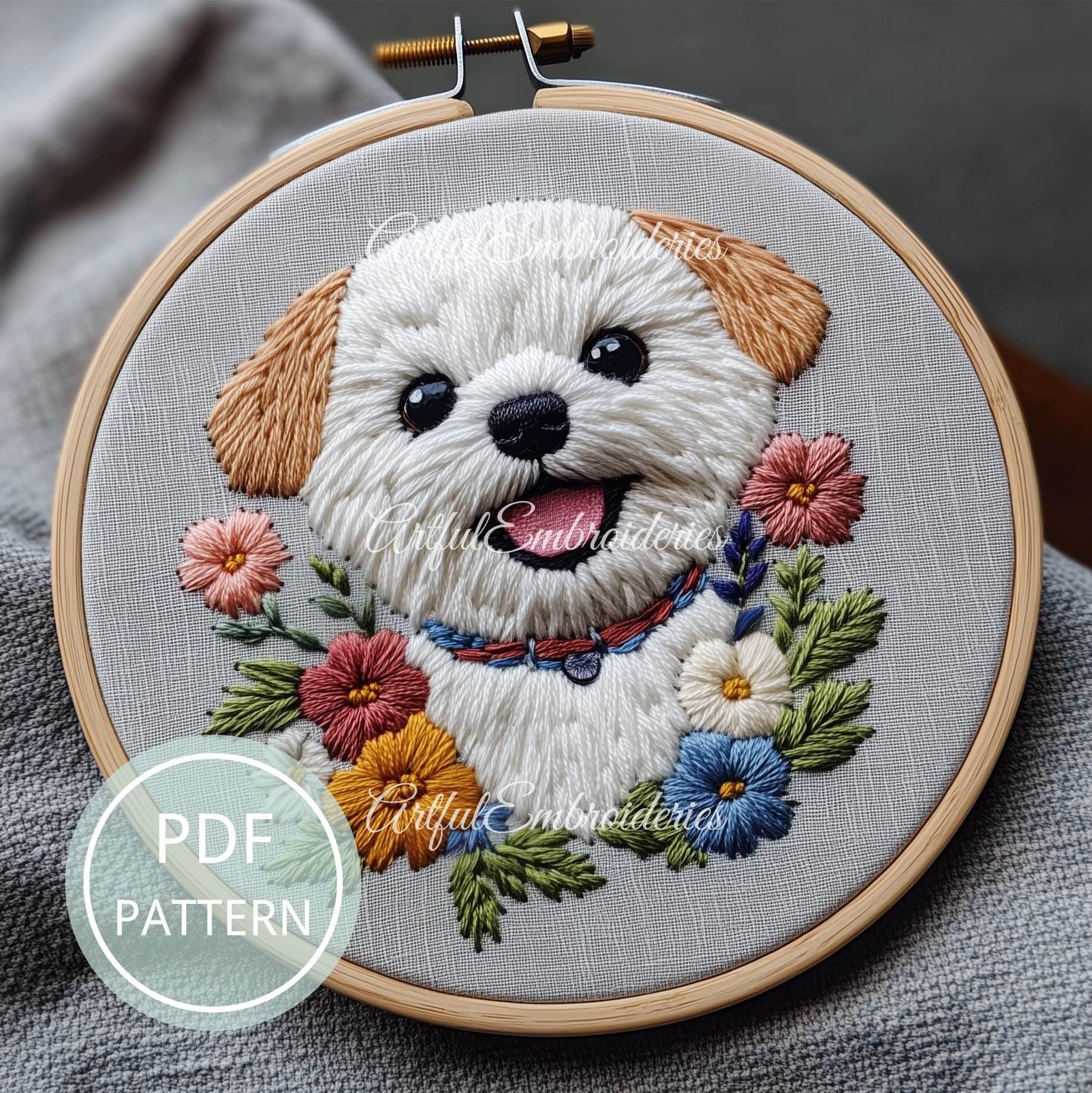 マルチーズ犬の刺繍パターン：花柄のペットデザイン（PDFダウンロード