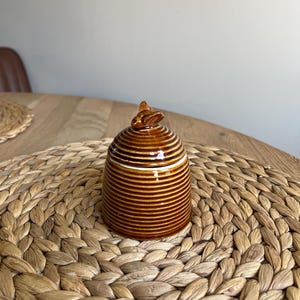 Nieuwe Devon-honingpot