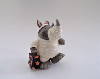 Halloween Rhinoceros Hallmark 1995 2 Available B202B2