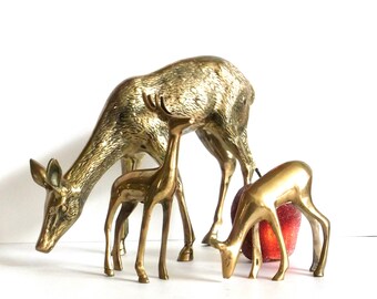 Brass Deer Family, Holiday Centerpiece, Hoilday Decor, Deer Family, Brass Figurine