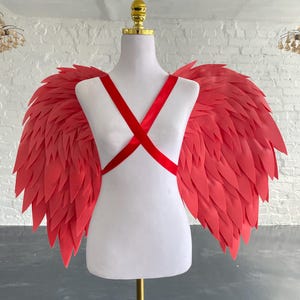 Red angel wings costume small size for adults, Cosplay costume