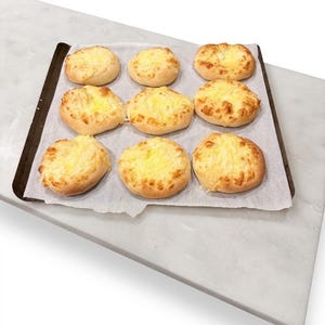 Handmade Artisanal Cheese Bread (Pack of 10) – Vacuum Sealed Freshness, Ready-to-Bake Frozen Cheese Rolls