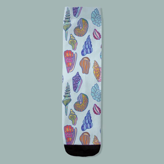 Seashell Print Socks  // Pretty Seashells