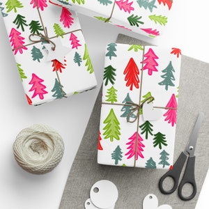 Carte da regalo per alberi di Natale allegri e luminosi