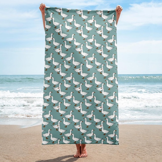 White Goose Beach Towel / Blueish Green