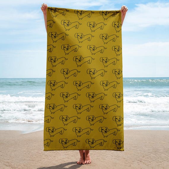 Weenie Dog Beach Towel / Cute Daschund Puppy Dog Pool Towel / Fun Animal Towel