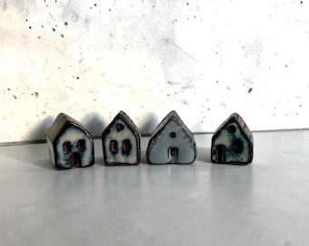 Décoration de maison minuscule en céramique faite main