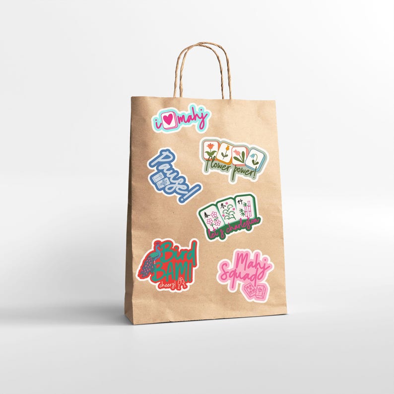 K&ouml;nnte beinhalten: Set aus drei Keramikbechern mit gesprenkelter, matter Oberfl&auml;che. Jeder Becher hat eine andere Farbe: hellblau, creme und grau. Die Becher haben ein schlichtes, modernes Design und einen bequemen Griff.