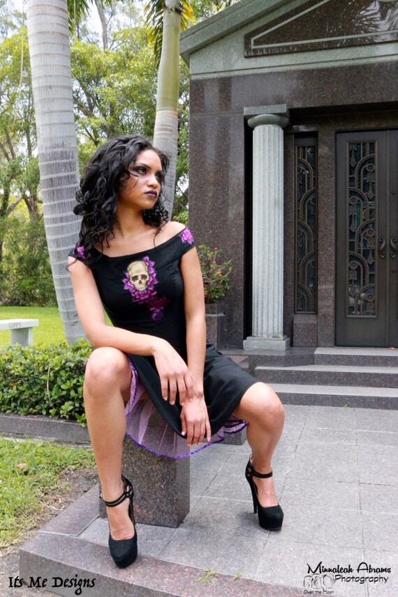 open lace back dress Skull Print Sleeveless Gothic Dress with High Waist Design