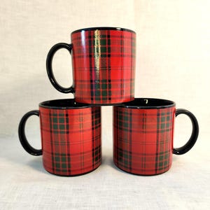 Christmas Tartan Plaid Pier 1 Mugs | Vintage Red Green Black Kitchenware