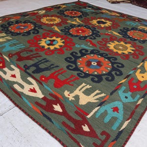 6x6 Ft Green Birds Textile, Antique Fabric Embroidered Uzbek Suzani Square Rug, Pictorial Dining Table Cover Hand Woven Flatweave Area Kilim