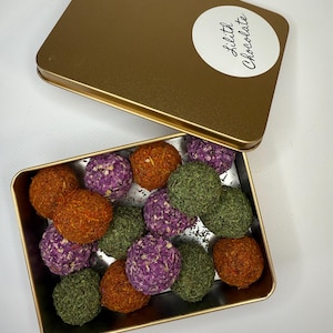 Mother&#39;s Day Gift | Gift for Mom | Chocolate lovers | Artisan Chocolate Truffles (12pcs) Dark Chocolate Truffles Chocolate Gift Luxury Gift