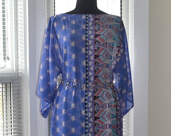 Vintage Kimono Inspired Dress / Cover Up - Bateau Neck - Pullover with Pockets - Summer Style - s/m