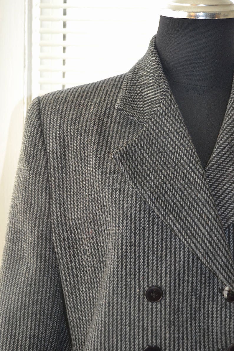 m Vintage 80s Jacket Girls Brigade Grey Wool Pinstripe Blazer Cropped Length