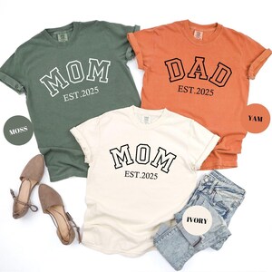 Custom Family Mom and Dad Comfort Colors® T-shirt, Personalized Mama & Dad Shirt, Pregnancy Announcement Tee, Matching Parents Outfit Gifts