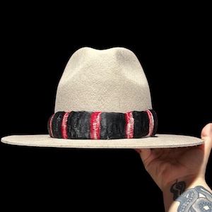 Humupapa Feather Lei Hat Band - Etsy