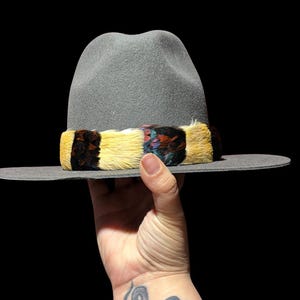 Humupapa Feather Lei Hat Band - Etsy
