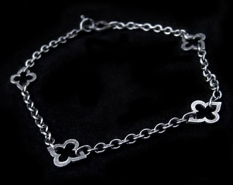 Sterling Silver Quatrefoil Bracelet - Dark Medieval Gothic Chain - BALISTRARIAS