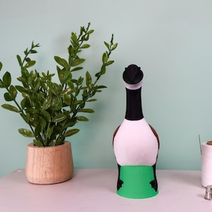 3D Printed Desk Goose: 7-Inch PLA Filament, White/Gray/Pink/Candian/Green/Golden, Eco-Friendly image 5