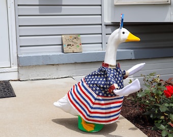 Patriotic Porch Goose Outfit: Stars & Stripes 4th of July Decor