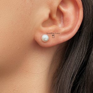 Freshwater Pearl Stud Earrings, Minimalist  Diamond Pearl Earrings, Pearl earrings, Bridemaids gift earrings, Pearl earrings gift for mum