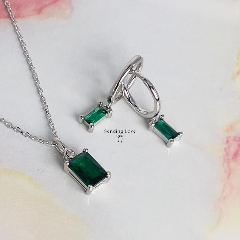 Smaragd Schmuck Set: Sterling Silber Halskette und Ohrringe, Gold Halskette und Ohrringe ste mit Smaragd Steine Weihnachtsgeschenk für sie Bild 1
