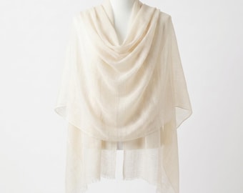 Chal de pashmina 100% cachemir puro color blanco roto, tejido a mano al estilo del Himalaya, bufanda unisex, Katmandú, Nepal, certificado por NPIA.
