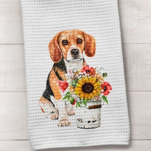 Dog Towel, Beagle Dog Towel, Beagle Towel, Kitchen Towel, Beagle Kitchen Towel, Dog Kitchen Towel, Waffle Weave Towel, Dog Decor, Hand Towel