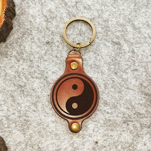 Yin yang keyring, Engraved keychain leather, Yin yang key fob, Yin yang keychain, Yin yang gifts for him, Yin yang key chain