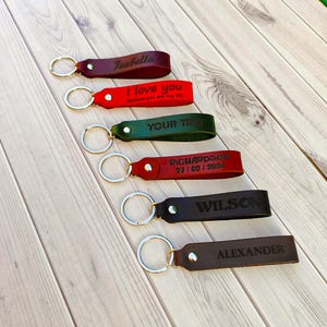 Simple keychain, Leather keychain customizable, Engraved keychain bulk, Handmade keychain wristlet, Personalized keychain with initials