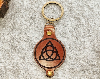 Portachiavi Triquetra in pelle fatto a mano: portachiavi con nodo celtico