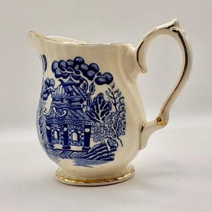 Vintage Sadler Blue Willow Creamer 1960s English China Milk Jug