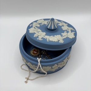 Wedgwood Blue Jasperware Set – Vintage Trinket Box and Ceramic Vase, Made in England